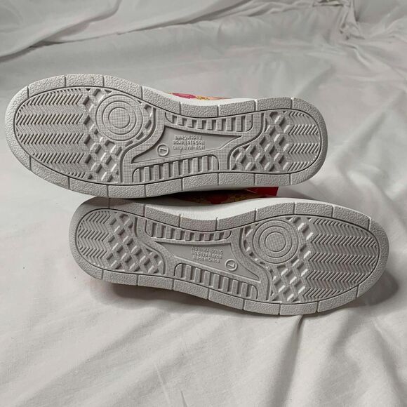 NWT Barbie Sneakers Women's Size 7 - Picture 5 of 10